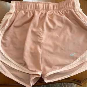 women’s xs drifit nike shorts
